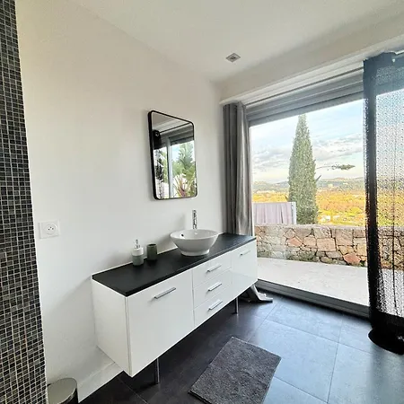 Superbe Vue Epoustouflante Proche Cannes Mandelieu-la-Napoule